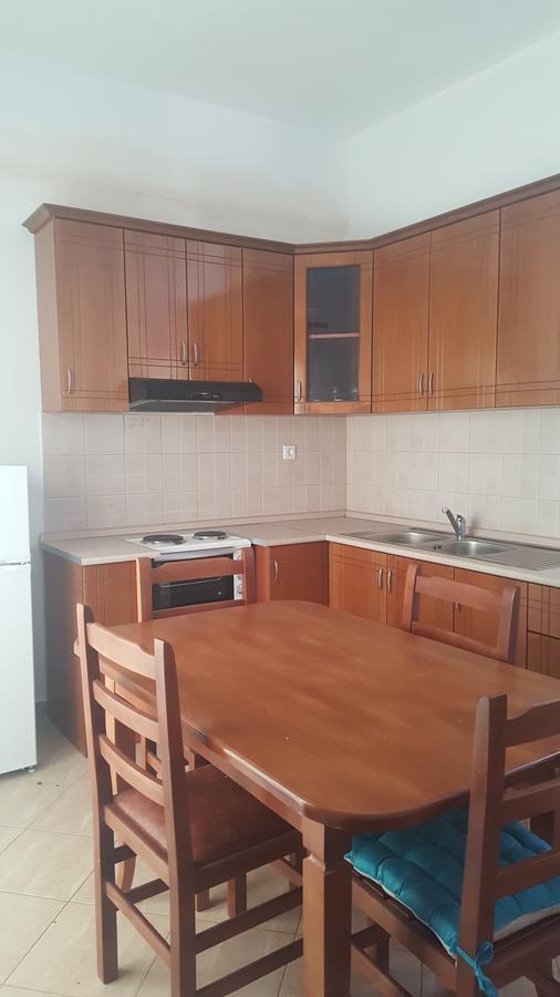 Mihalis Apartments Himara Kültér fotó