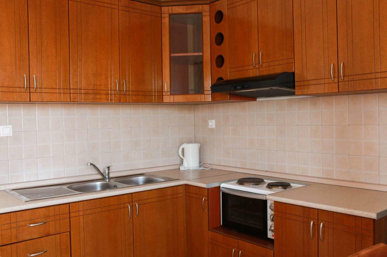 Mihalis Apartments Himara Kültér fotó